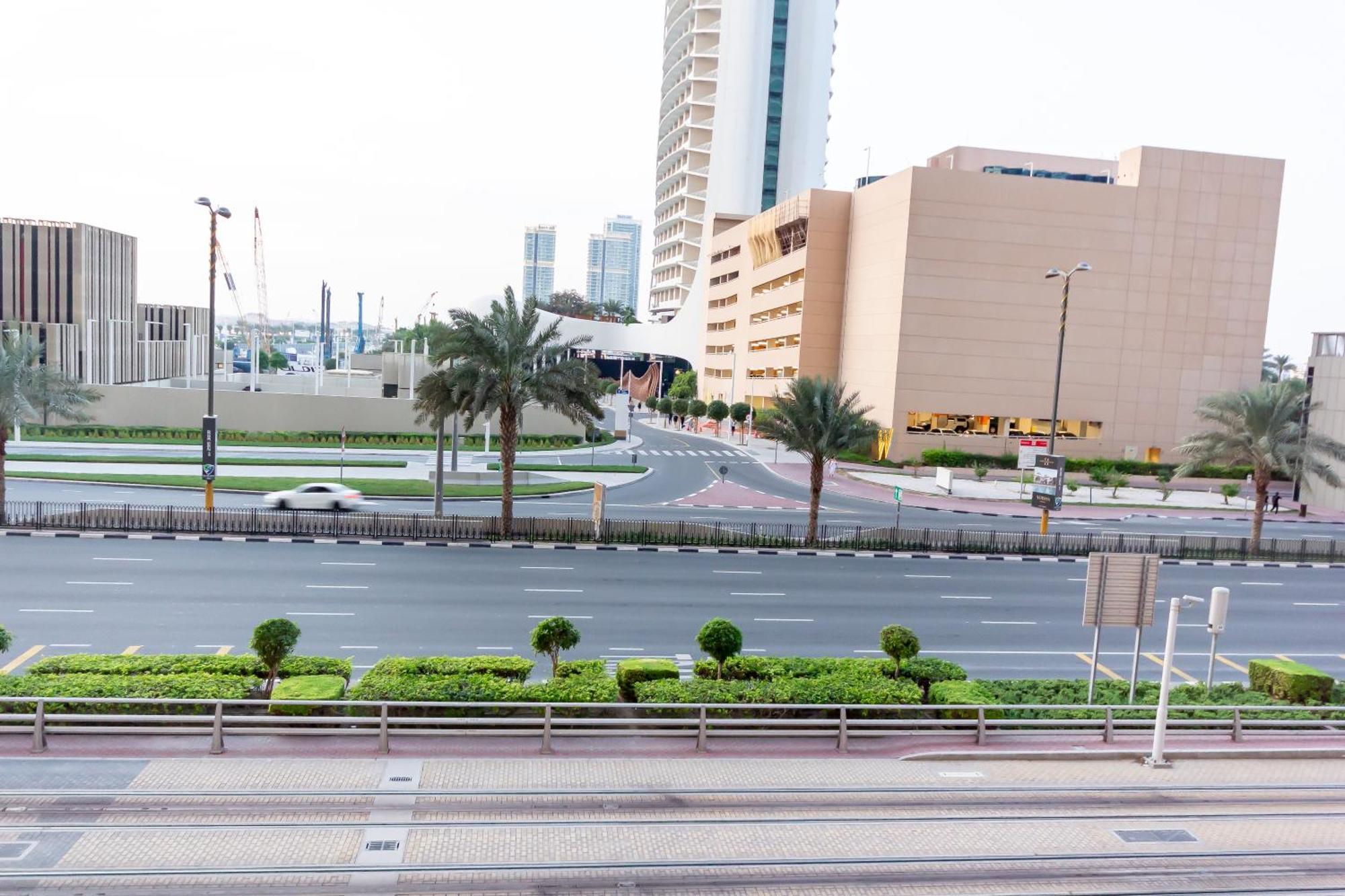 Nice Single Rooms For "Girls" Only In Dubai, Marina Bagian luar foto