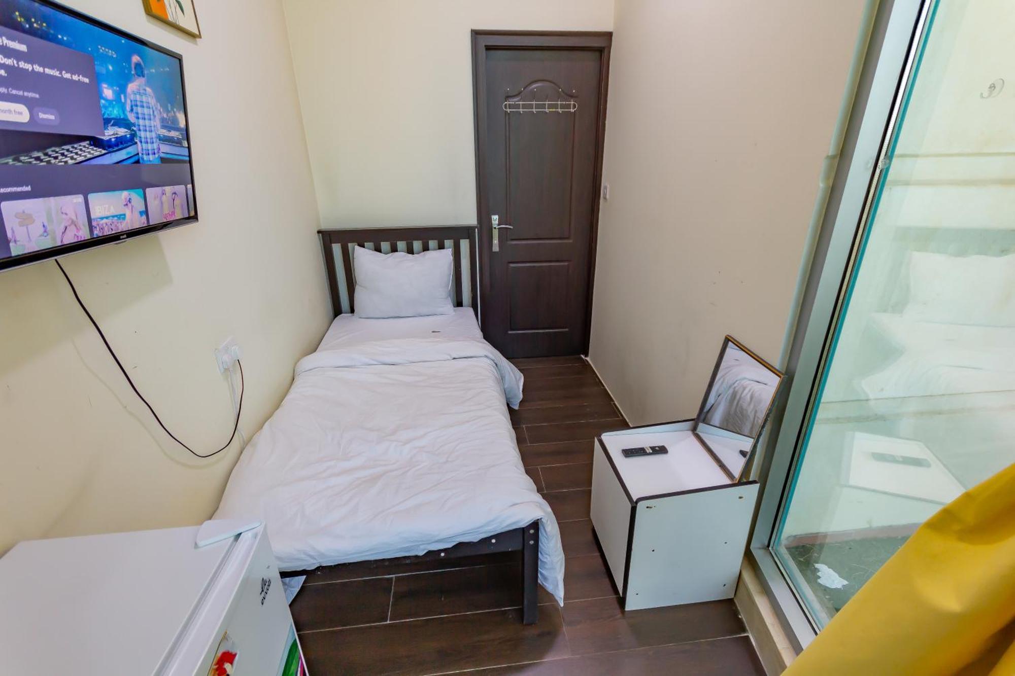 Nice Single Rooms For "Girls" Only In Dubai, Marina Bagian luar foto