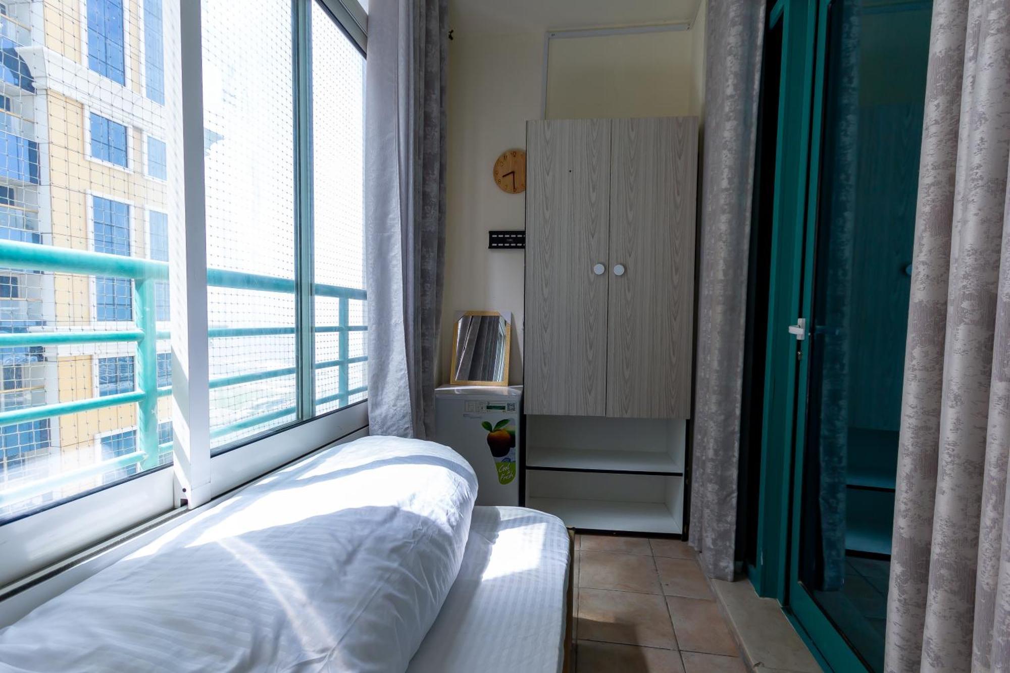 Nice Single Rooms For "Girls" Only In Dubai, Marina Bagian luar foto