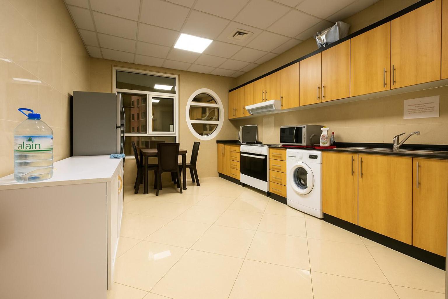 Nice Single Rooms For "Girls" Only In Dubai, Marina Bagian luar foto